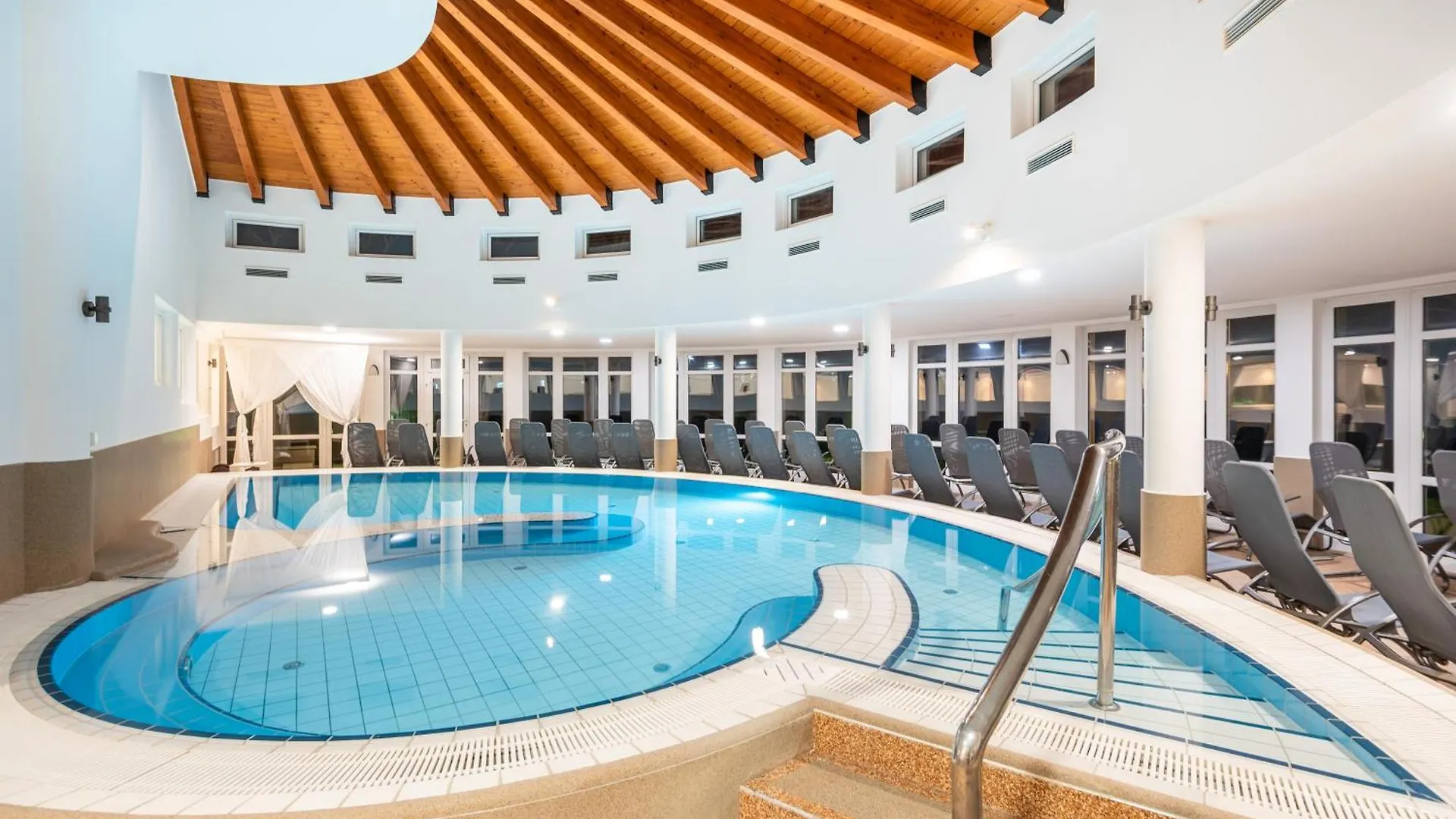 **  a&o Köln Hauptbahnhof Hotel Németország